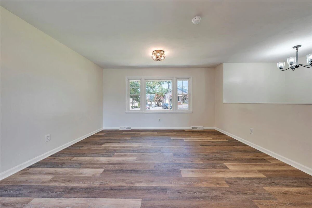 1331 Rainbow Forest DR - Photo 7