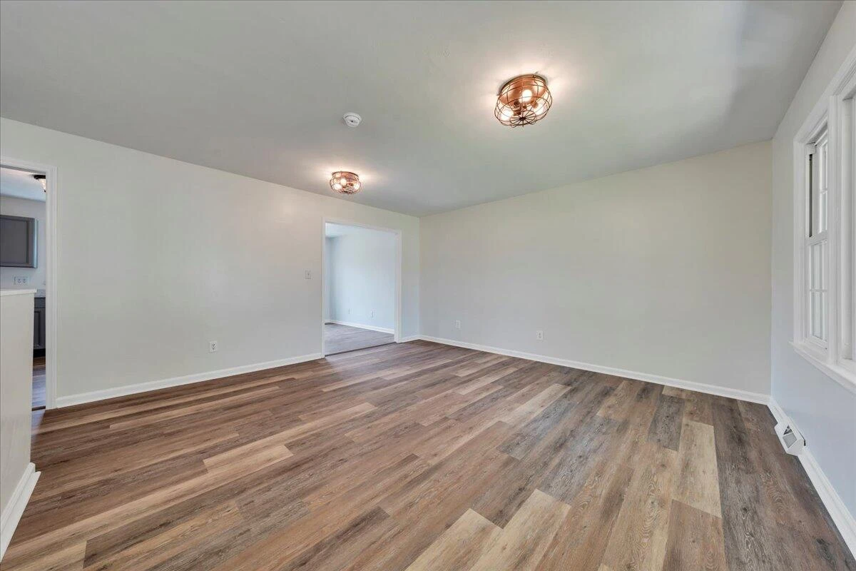 1331 Rainbow Forest DR - Photo 10