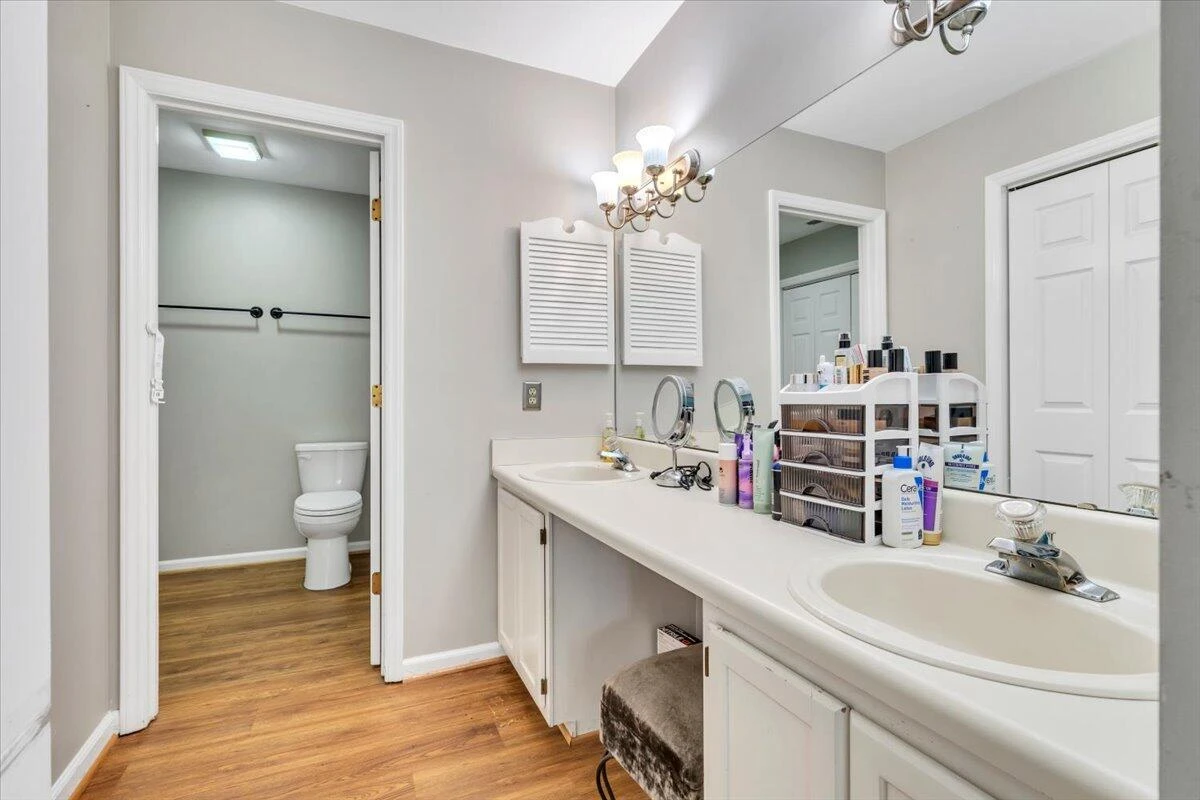 4707 Wembley PL - Photo 23