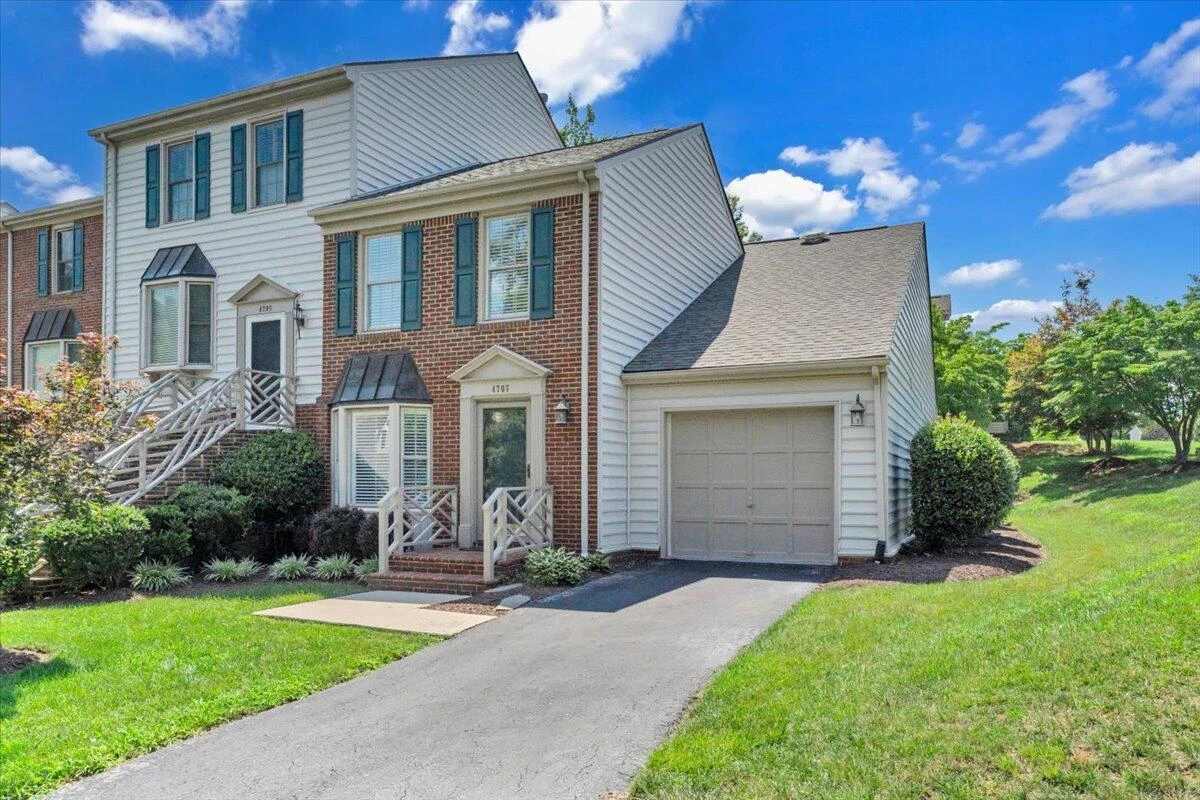 4707 Wembley PL - Photo 30