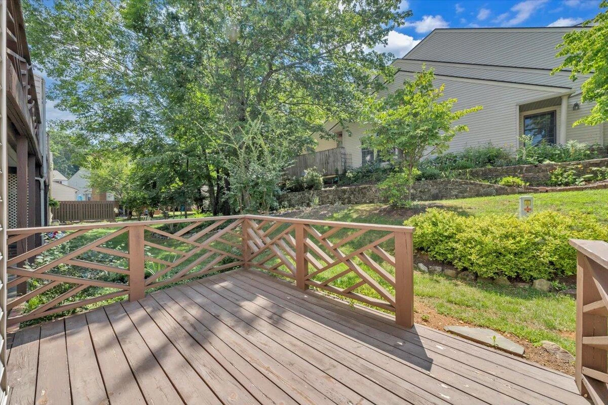 4707 Wembley PL - Photo 34