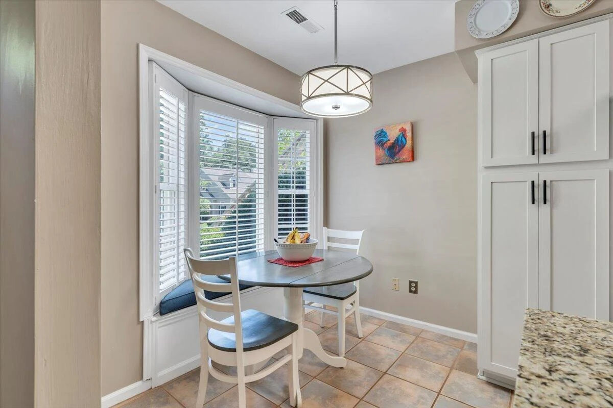 4707 Wembley PL - Photo 9