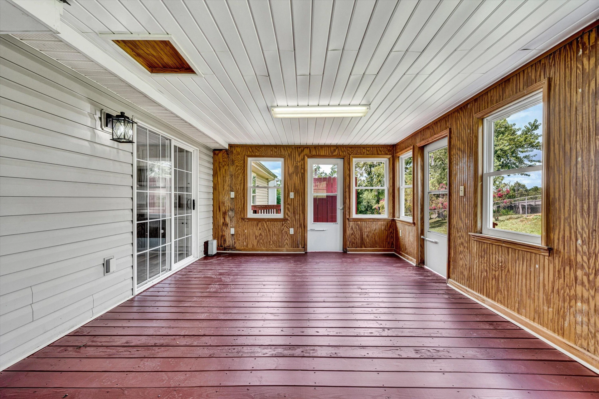 2603 Meadow Springs CIR - Photo 12