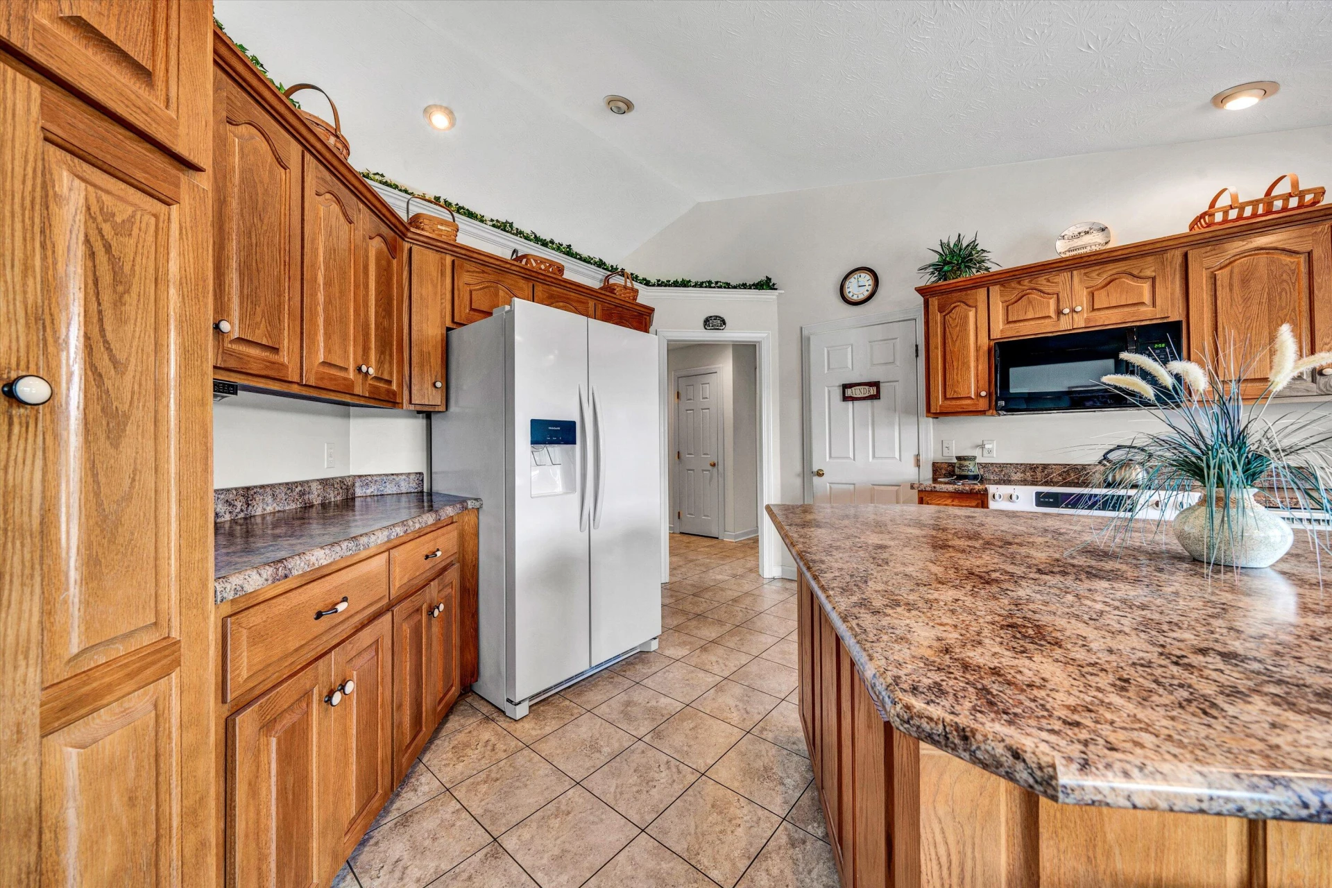 3434 SNOW CREEK RD - Photo 13