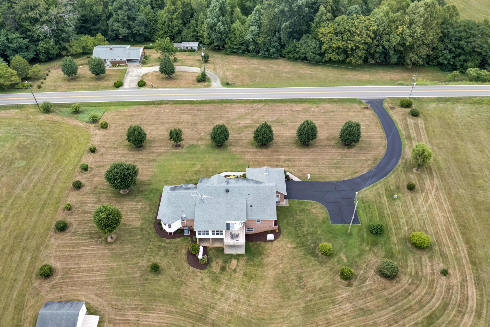 3434 SNOW CREEK RD - Photo 38