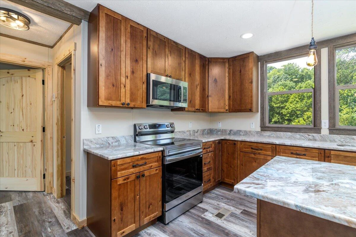 2539 Ashpone Tavern RD - Photo 14