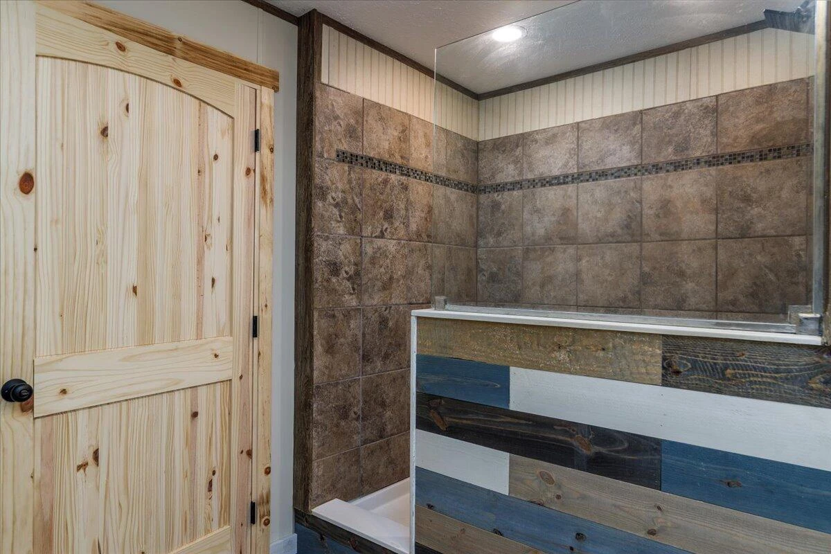 2539 Ashpone Tavern RD - Photo 29