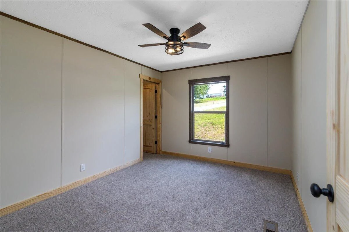 2539 Ashpone Tavern RD - Photo 31