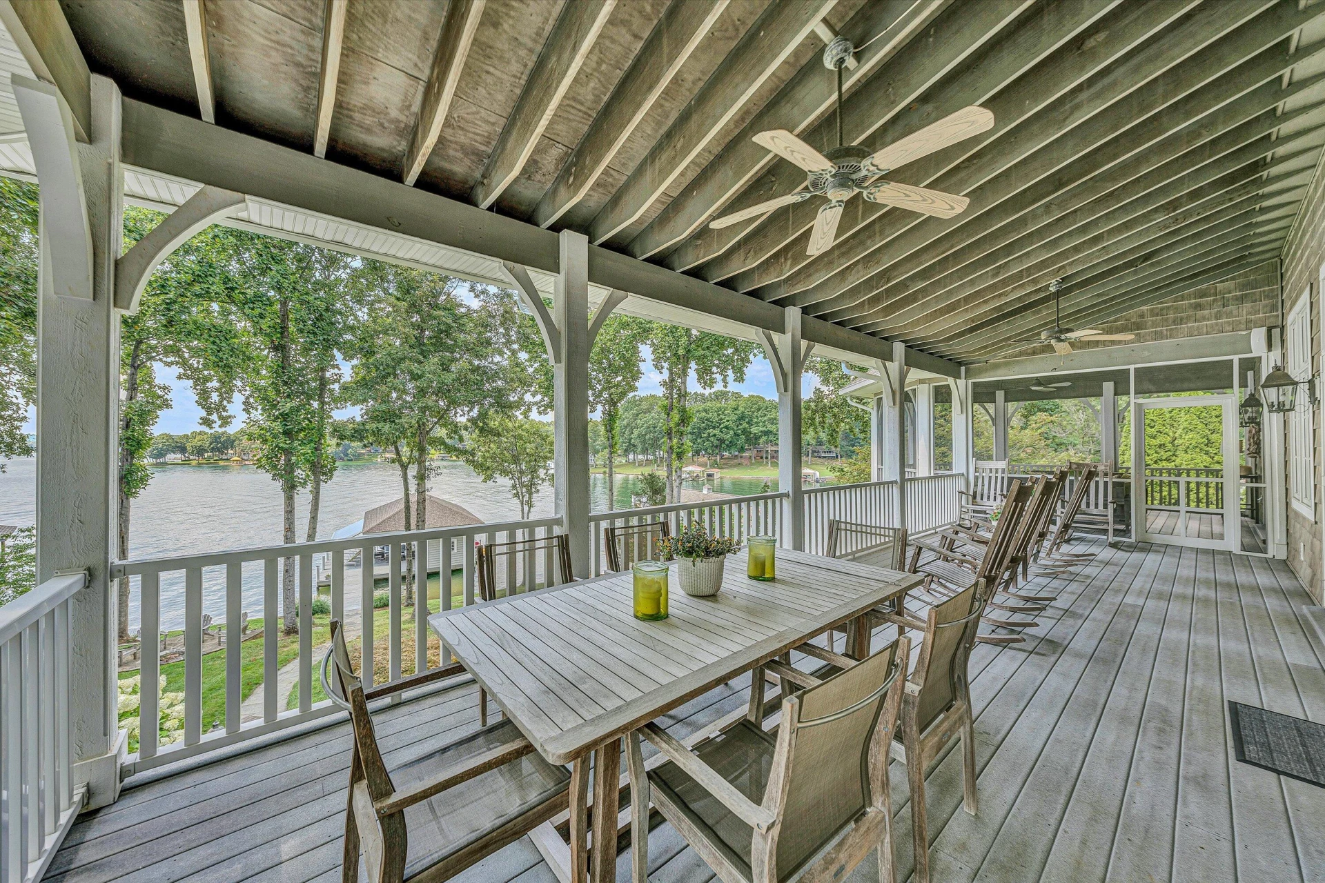 219 Lee DR - Photo 23