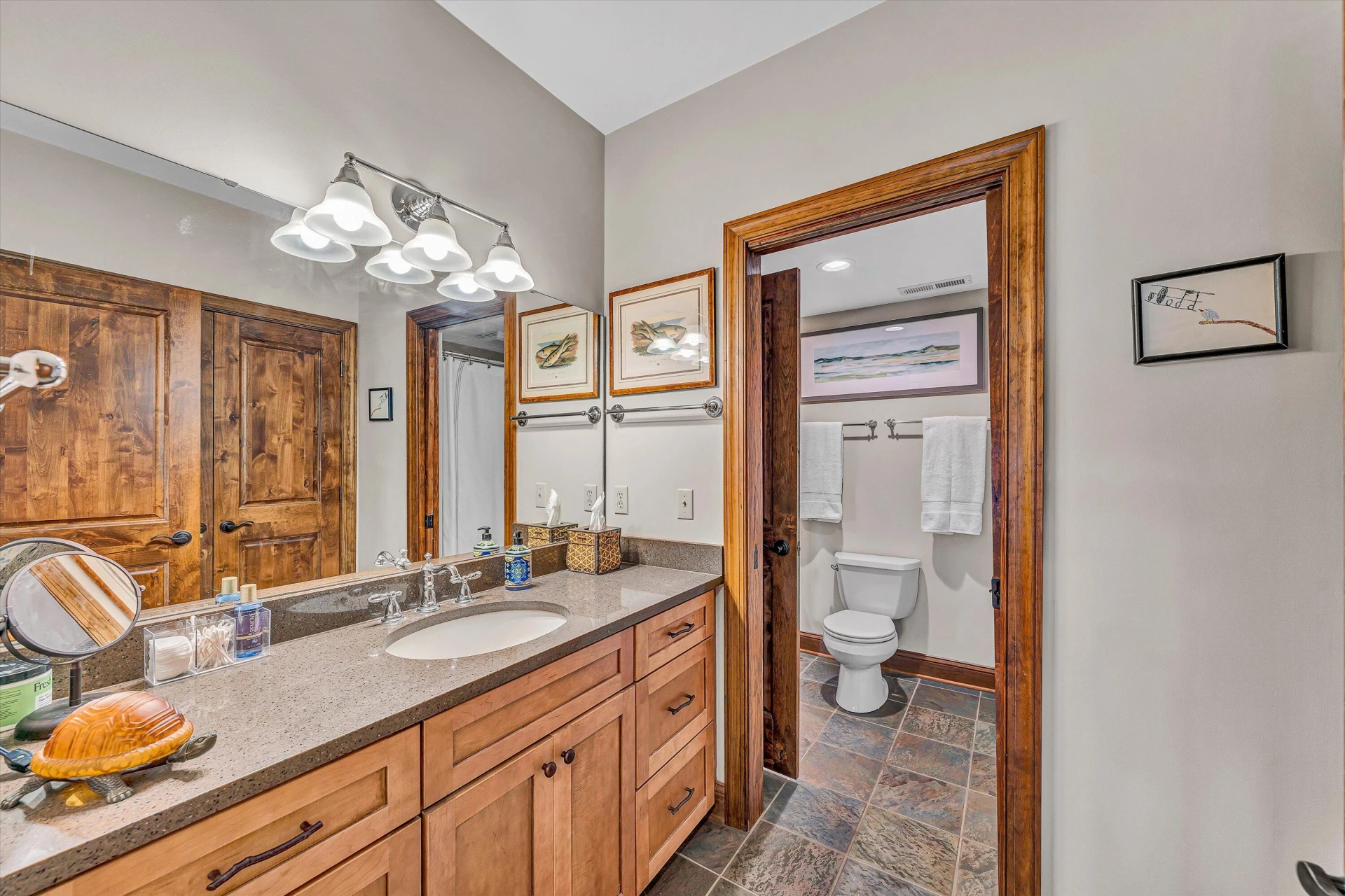 219 Lee DR - Photo 45