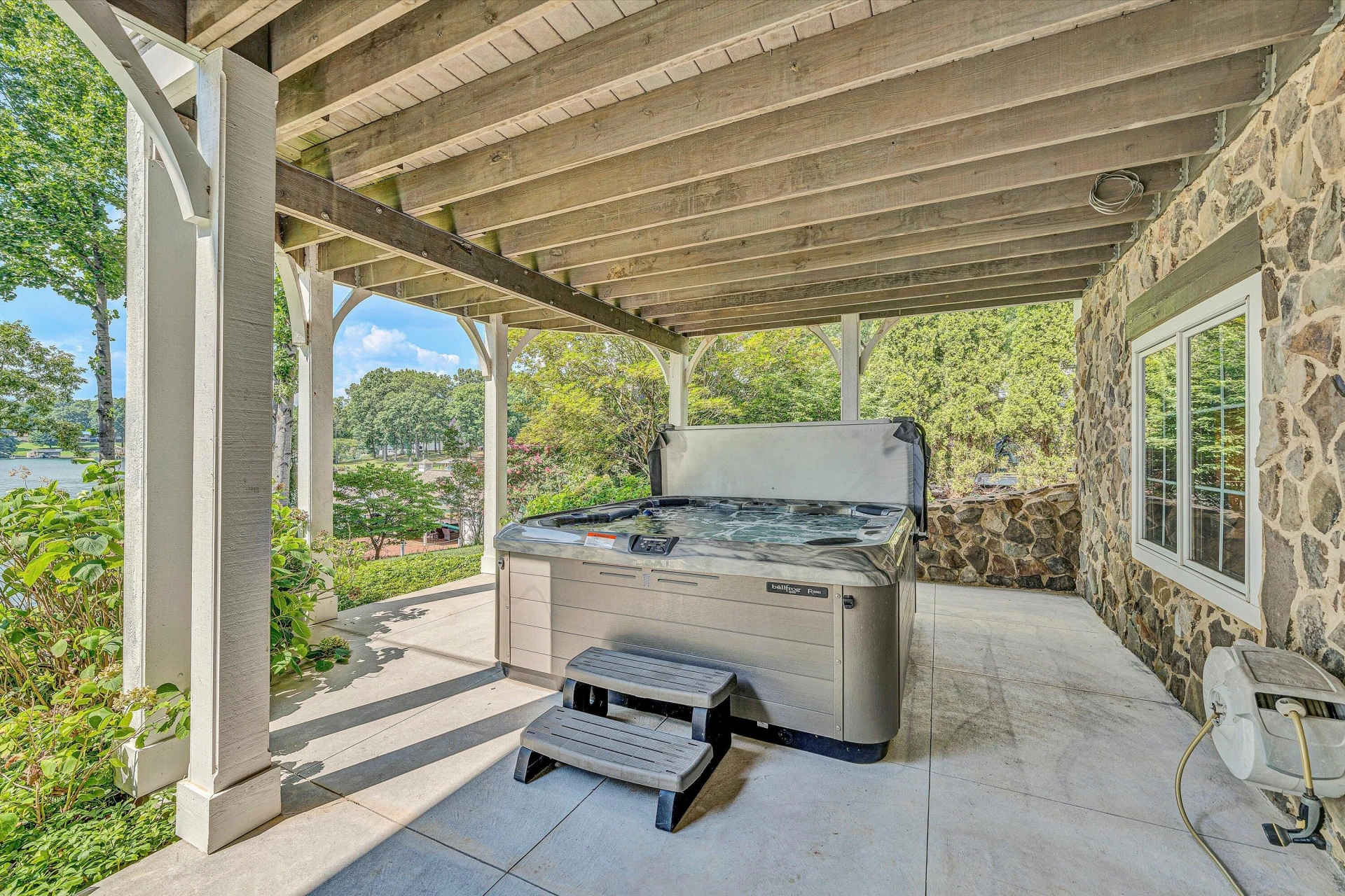 219 Lee DR - Photo 47