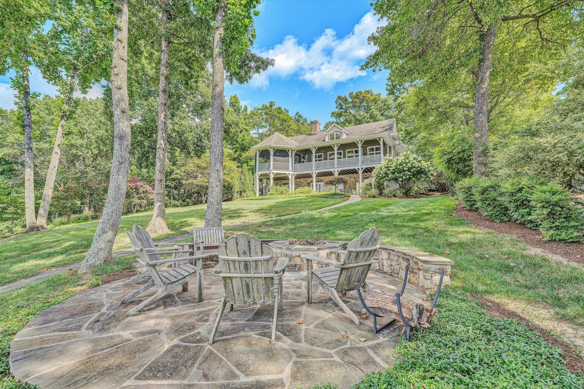 219 Lee DR - Photo 59