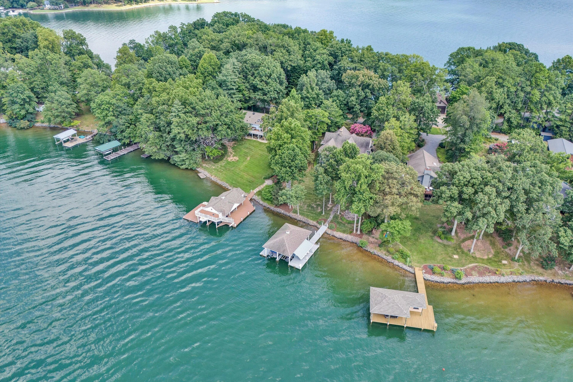 219 Lee DR - Photo 68
