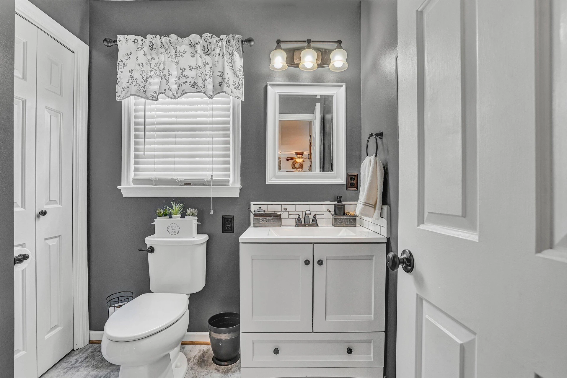 1105 Halliahurst AVE - Photo 23