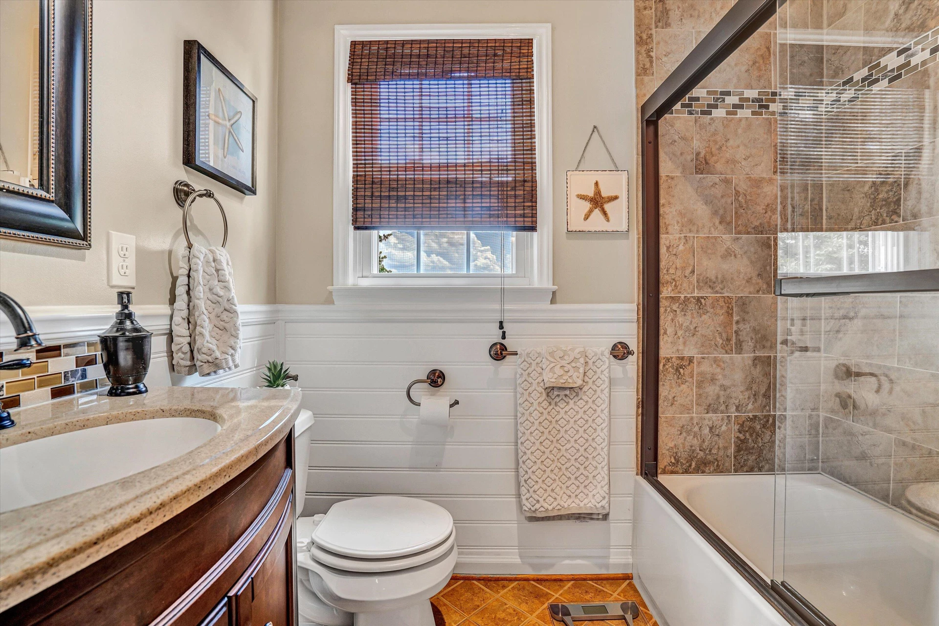 1105 Halliahurst AVE - Photo 27
