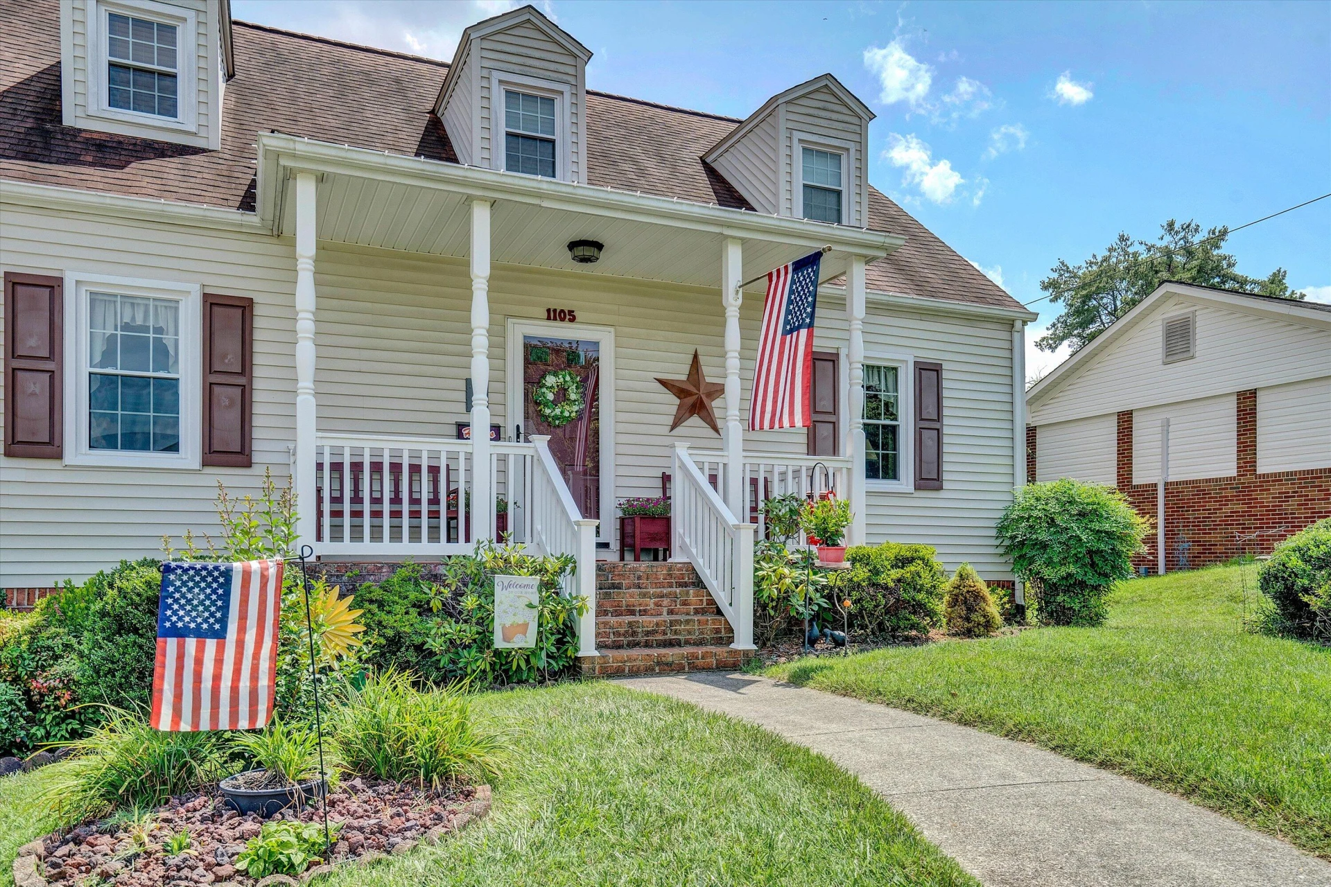 1105 Halliahurst AVE - Photo 3
