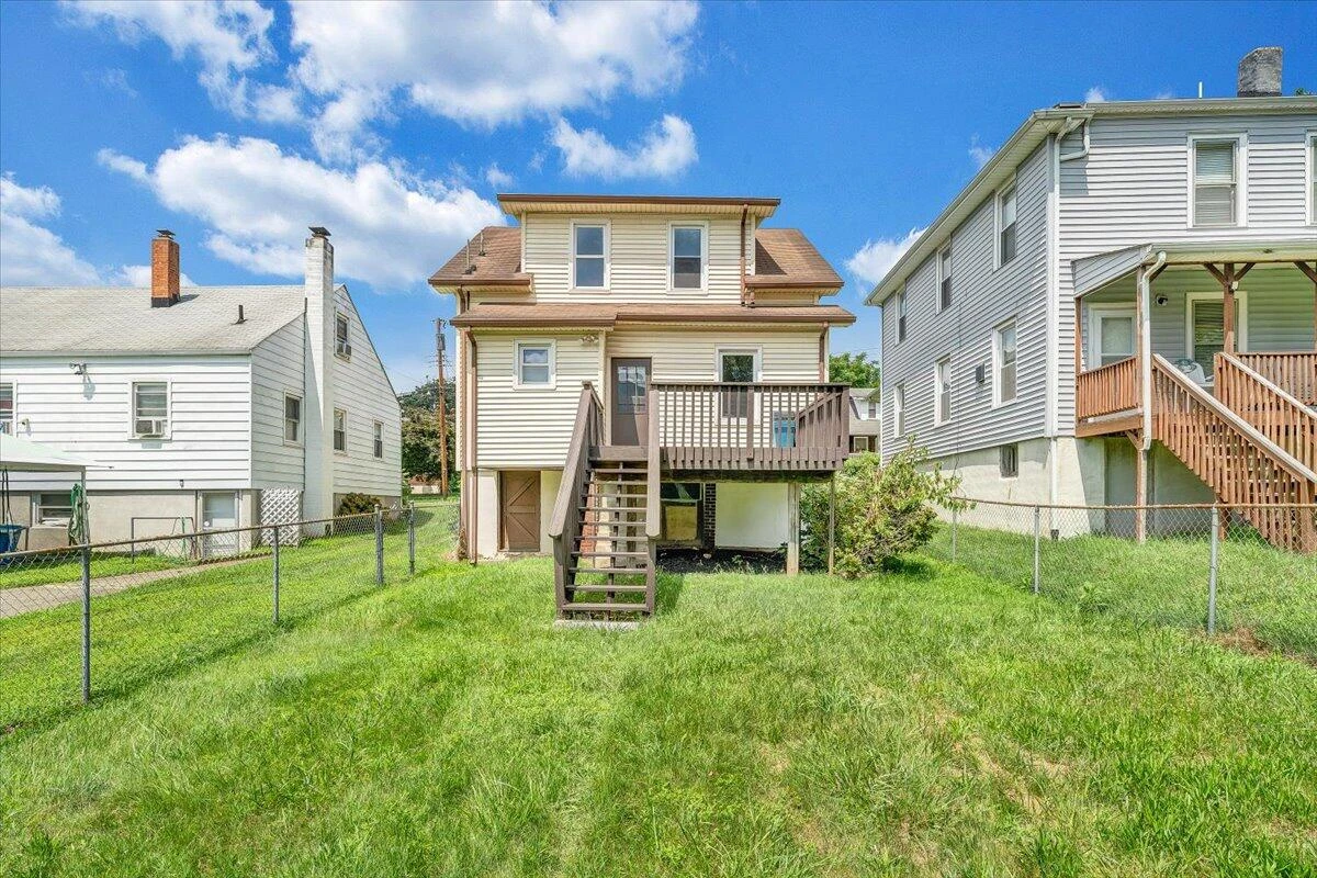1111 Pechin AVE - Photo 36