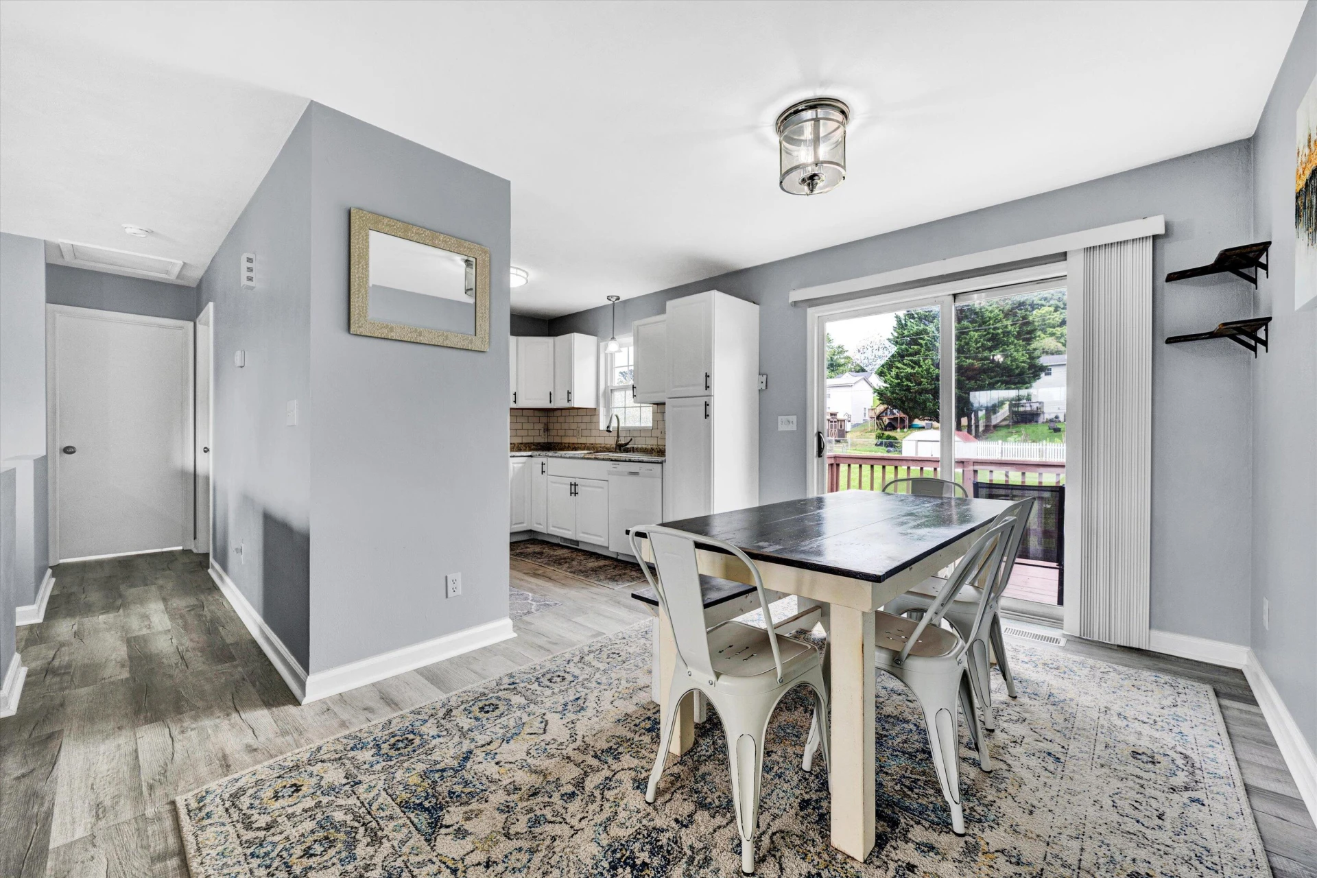 1712 Third ST - Photo 7