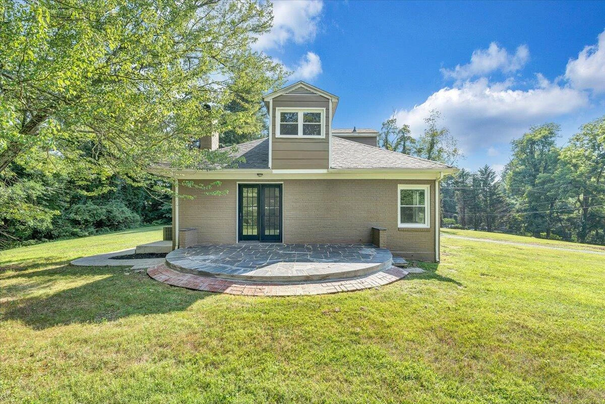 5939 Sunnycrest RD - Photo 47