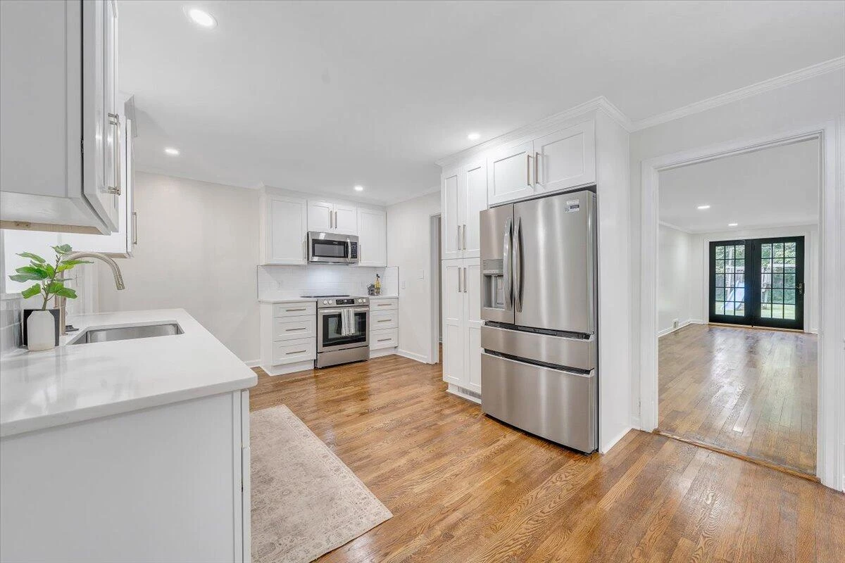 5939 Sunnycrest RD - Photo 12
