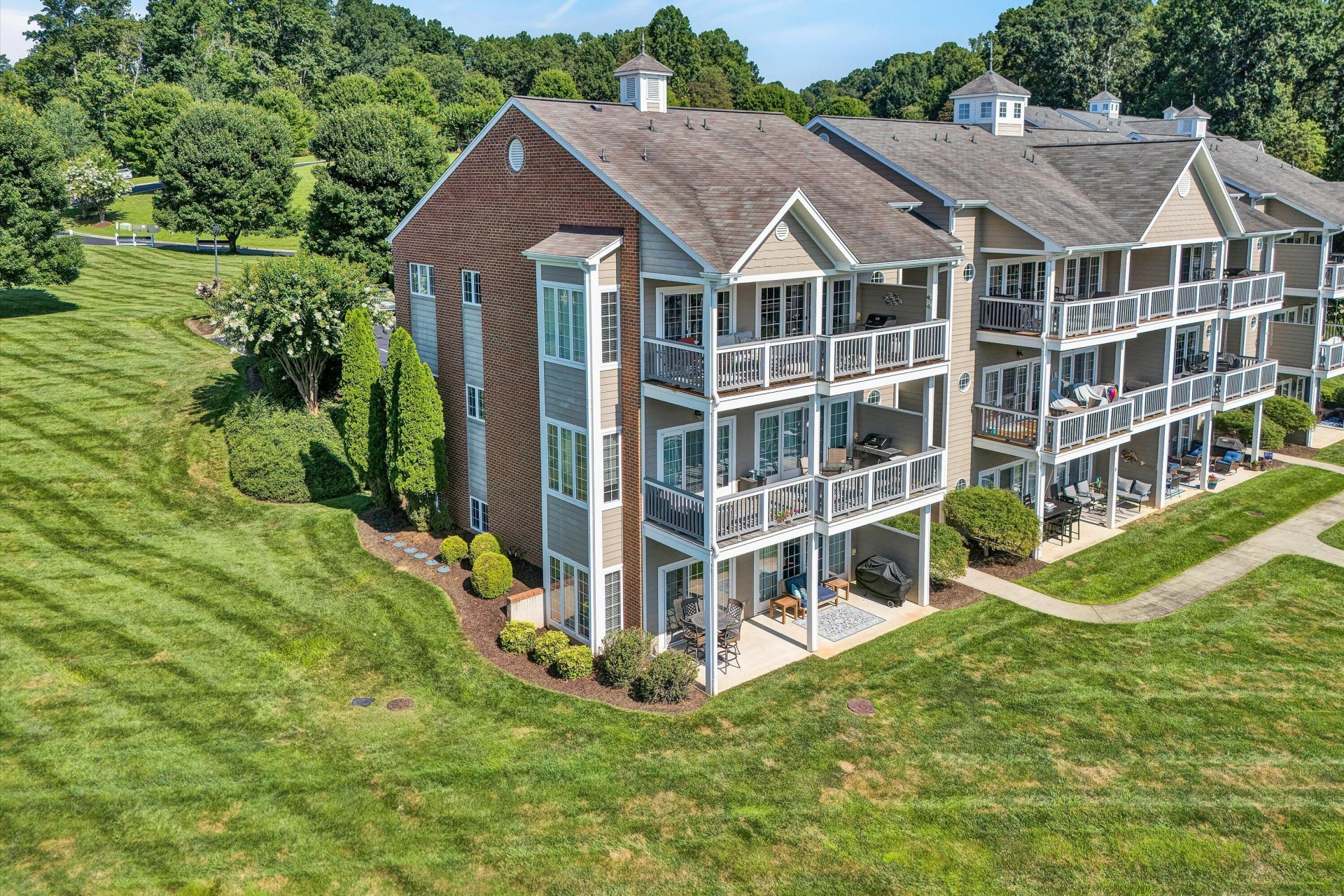 305 South Pointe Shore DR #204 - Photo 5