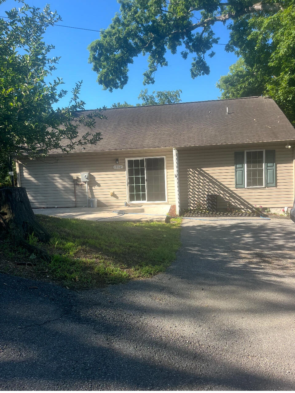 1932 Carlton RD - Photo 6