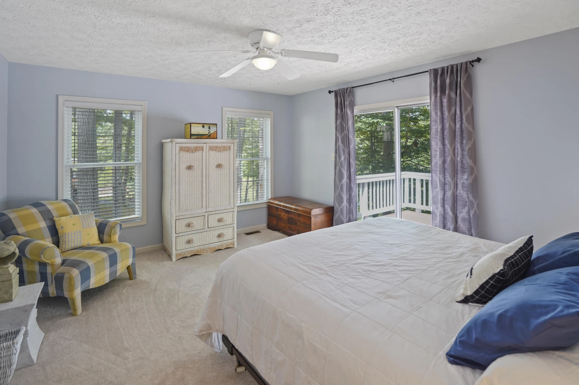 112 Hilltop DR - Photo 19