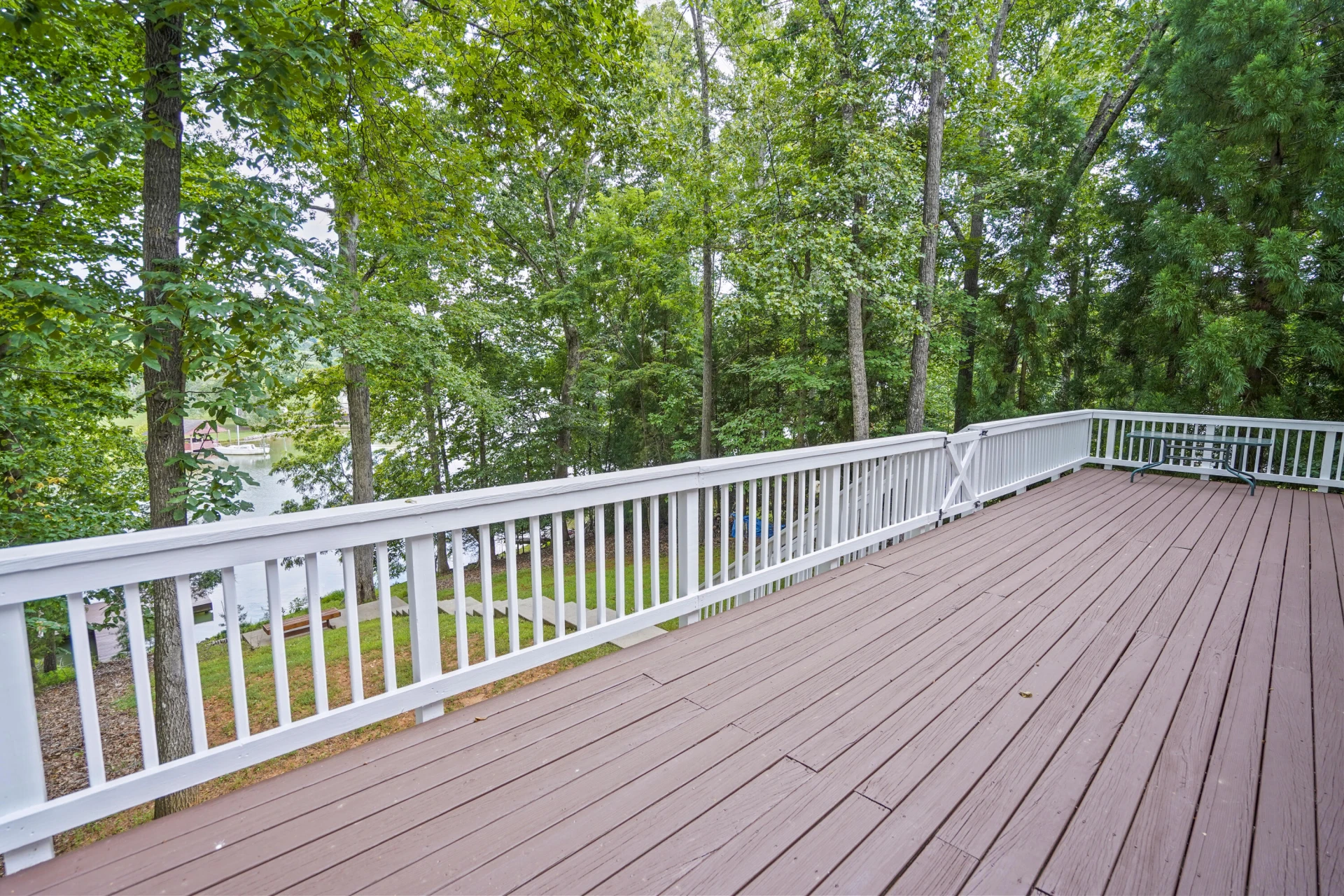 112 Hilltop DR - Photo 29