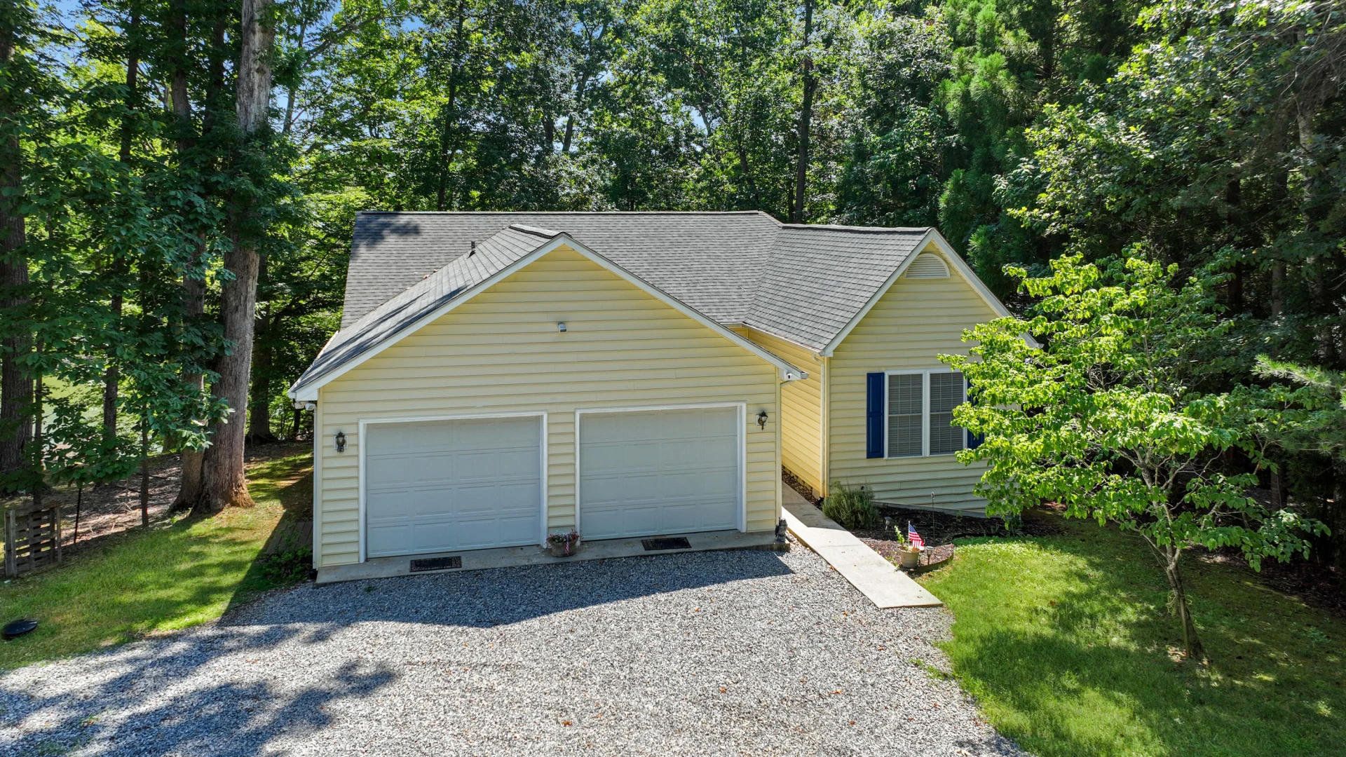 112 Hilltop DR - Photo 39