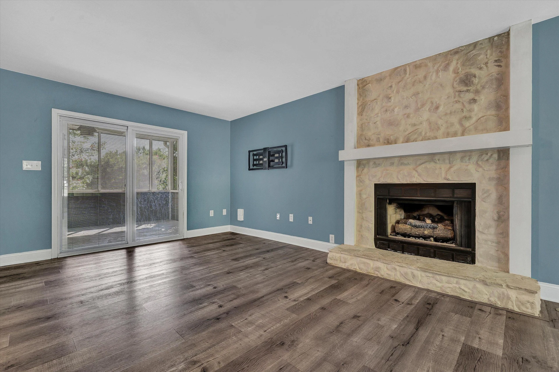 5226 Huntridge RD - Photo 12