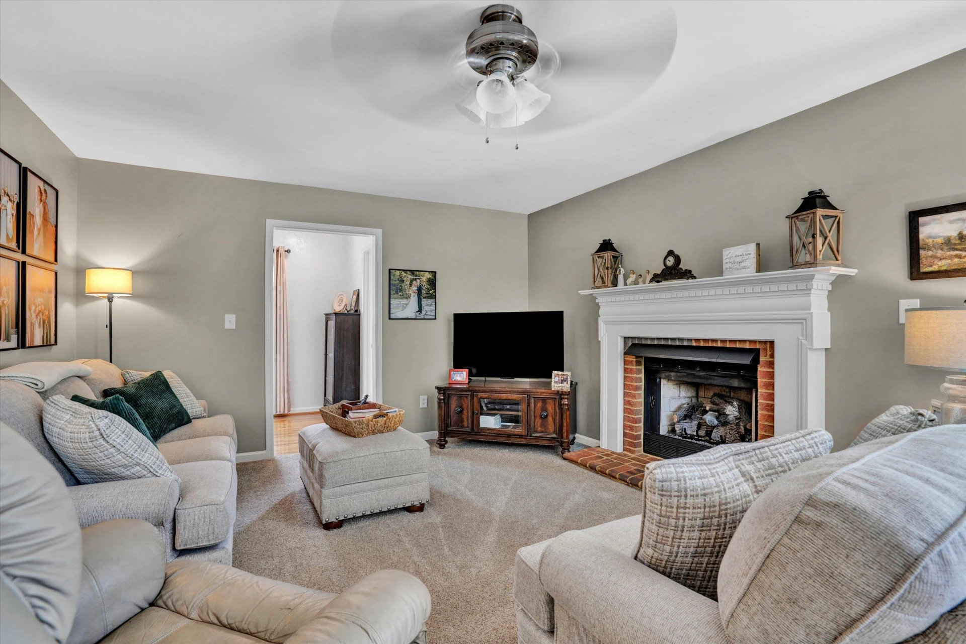 297 Applewood DR - Photo 18