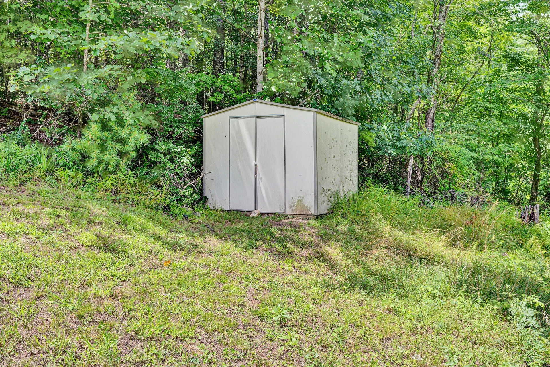 885 Music RD - Photo 41