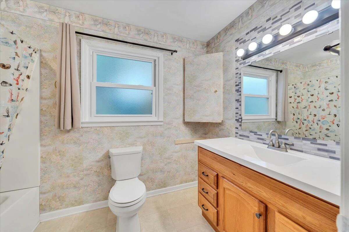 469 Ingal BLVD - Photo 10