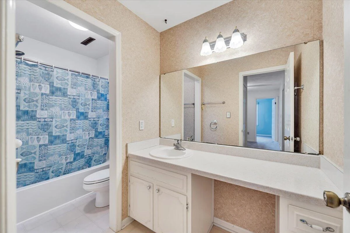 469 Ingal BLVD - Photo 15