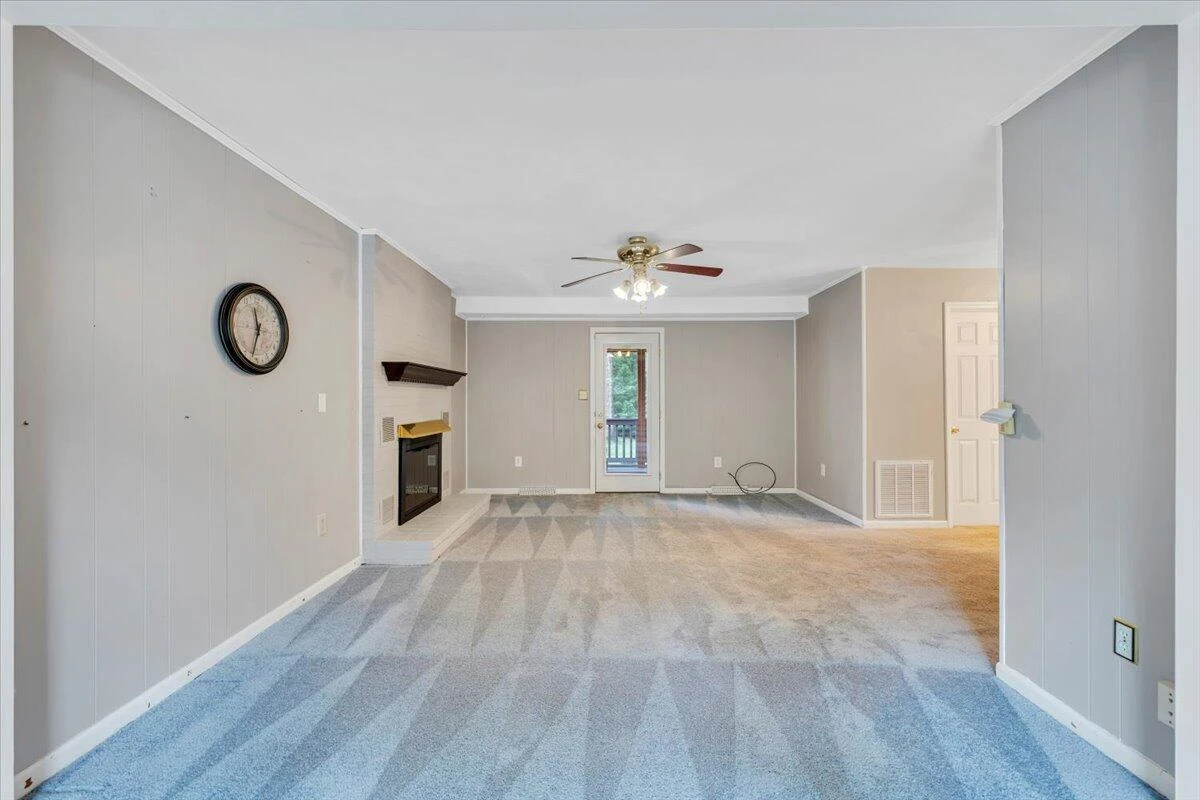 469 Ingal BLVD - Photo 4