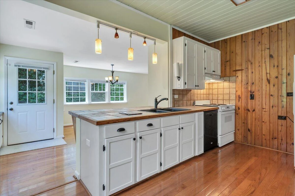 1338 HUNTING CREEK RD - Photo 20