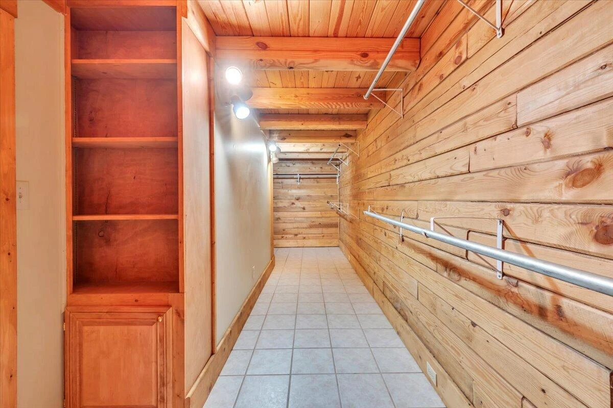 1338 HUNTING CREEK RD - Photo 32