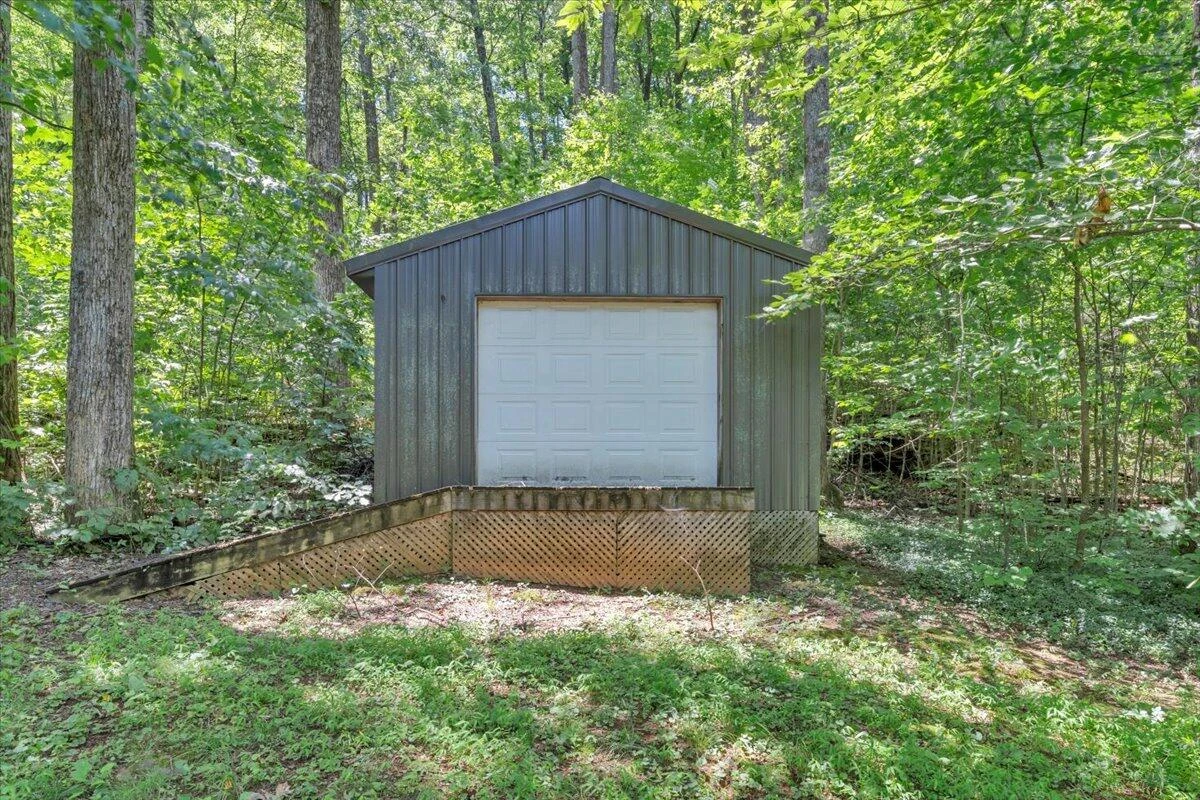 1338 HUNTING CREEK RD - Photo 46