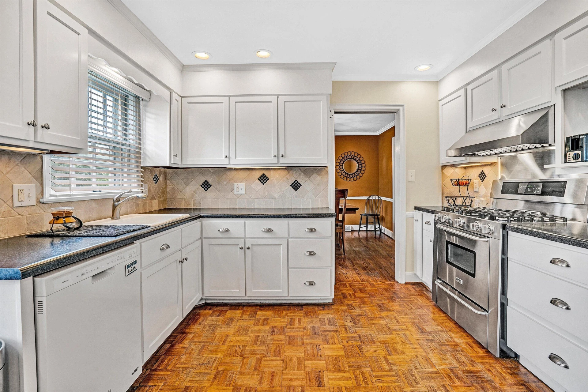2201 Hunters RD - Photo 24