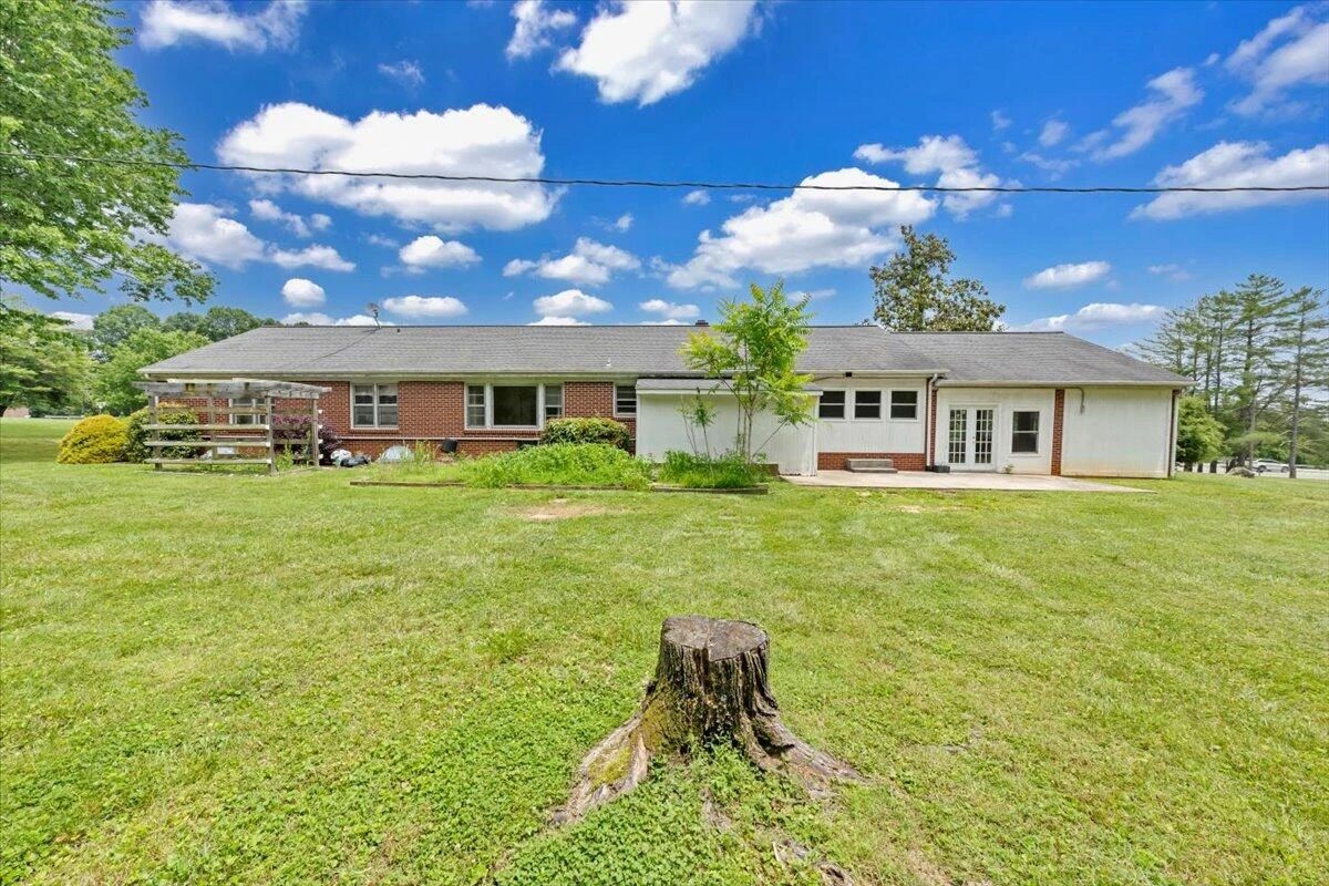 19503 Virgil Goode Hwy - Photo 30