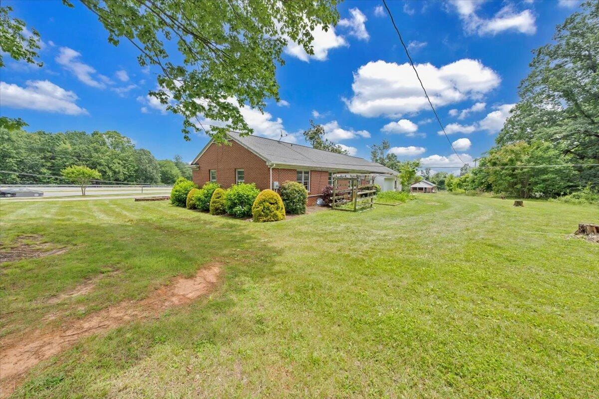 19503 Virgil Goode Hwy - Photo 31