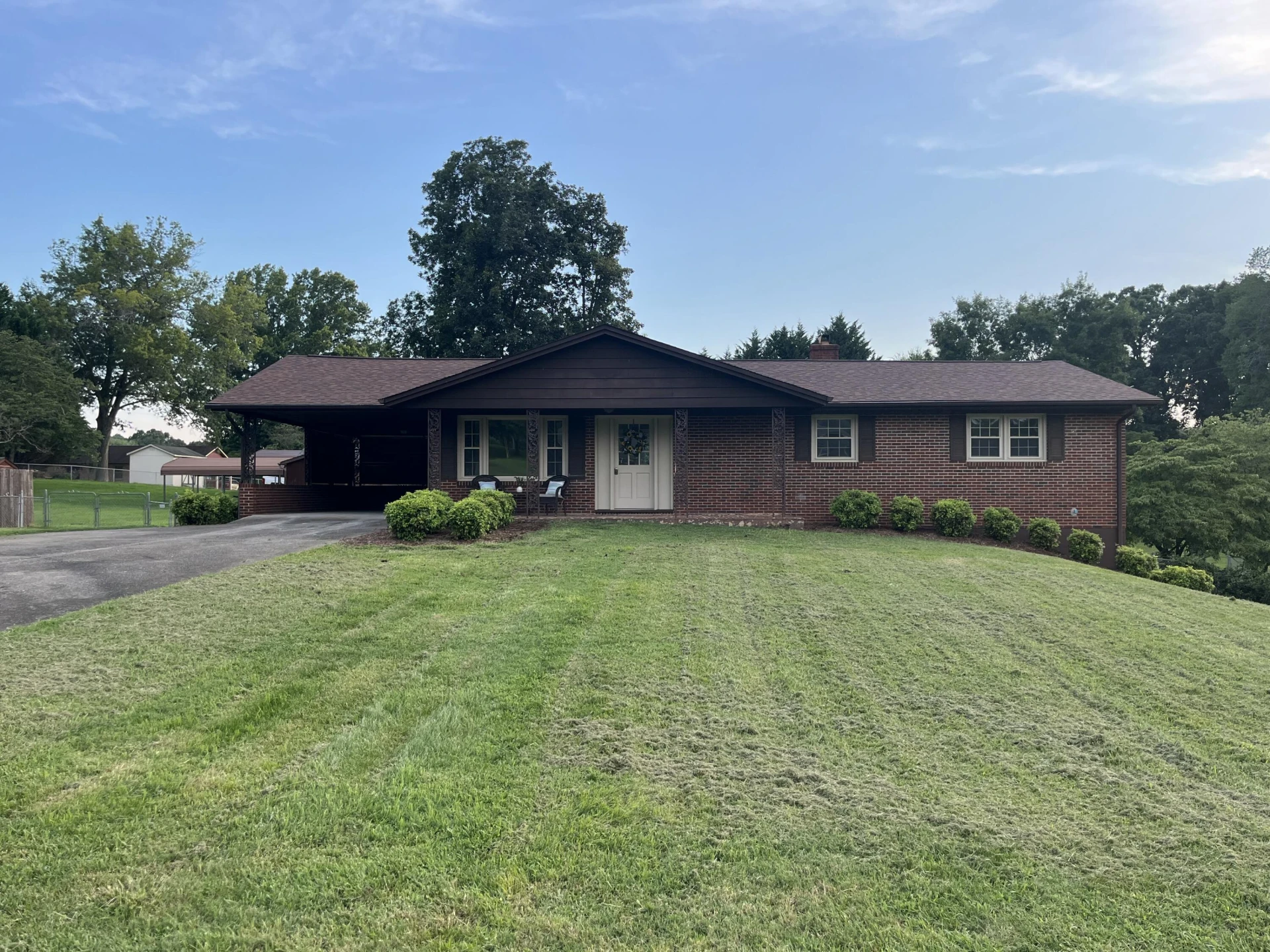 148 Sheffield RD