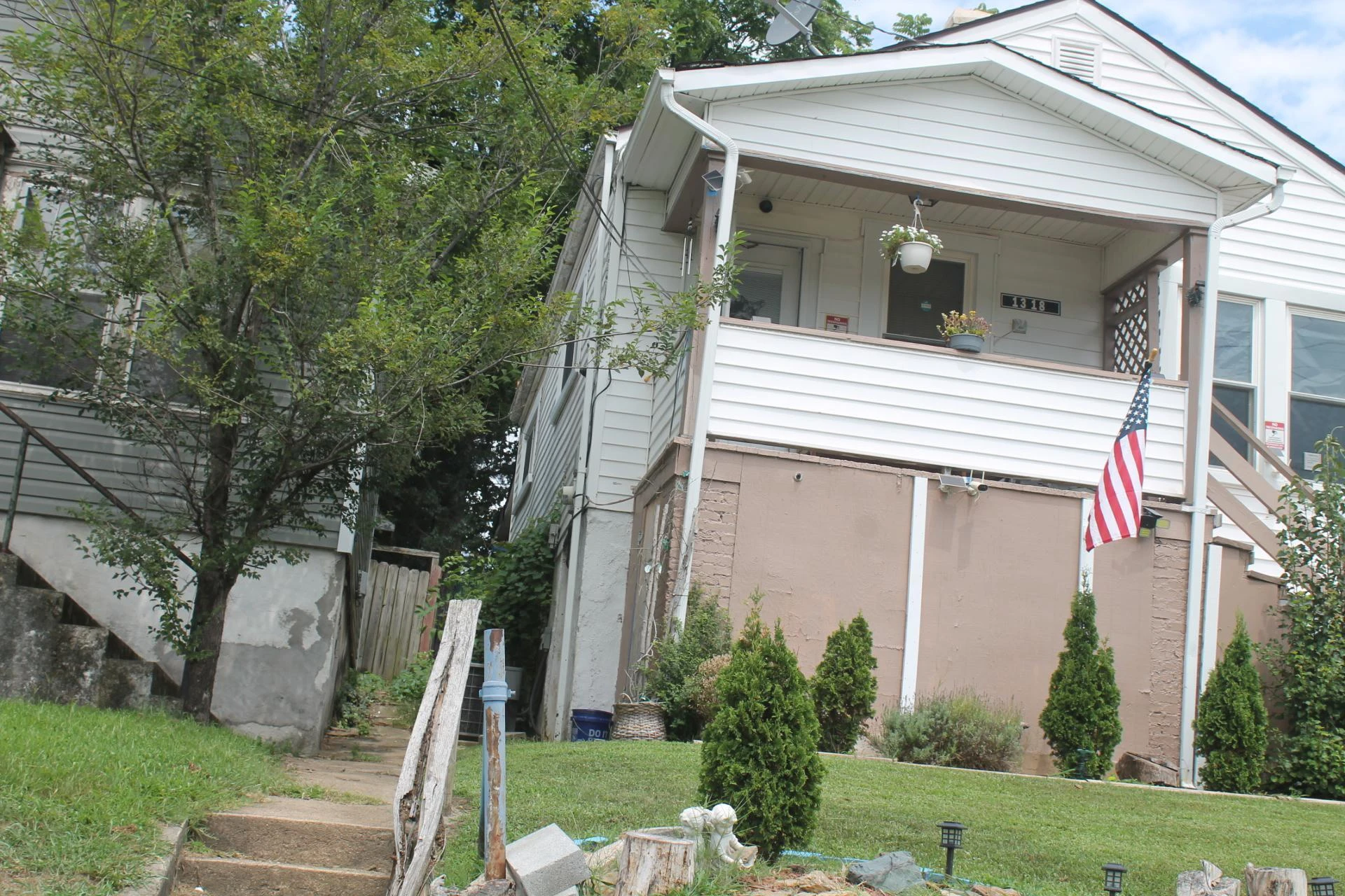 1318 Dale AVE - Photo 3