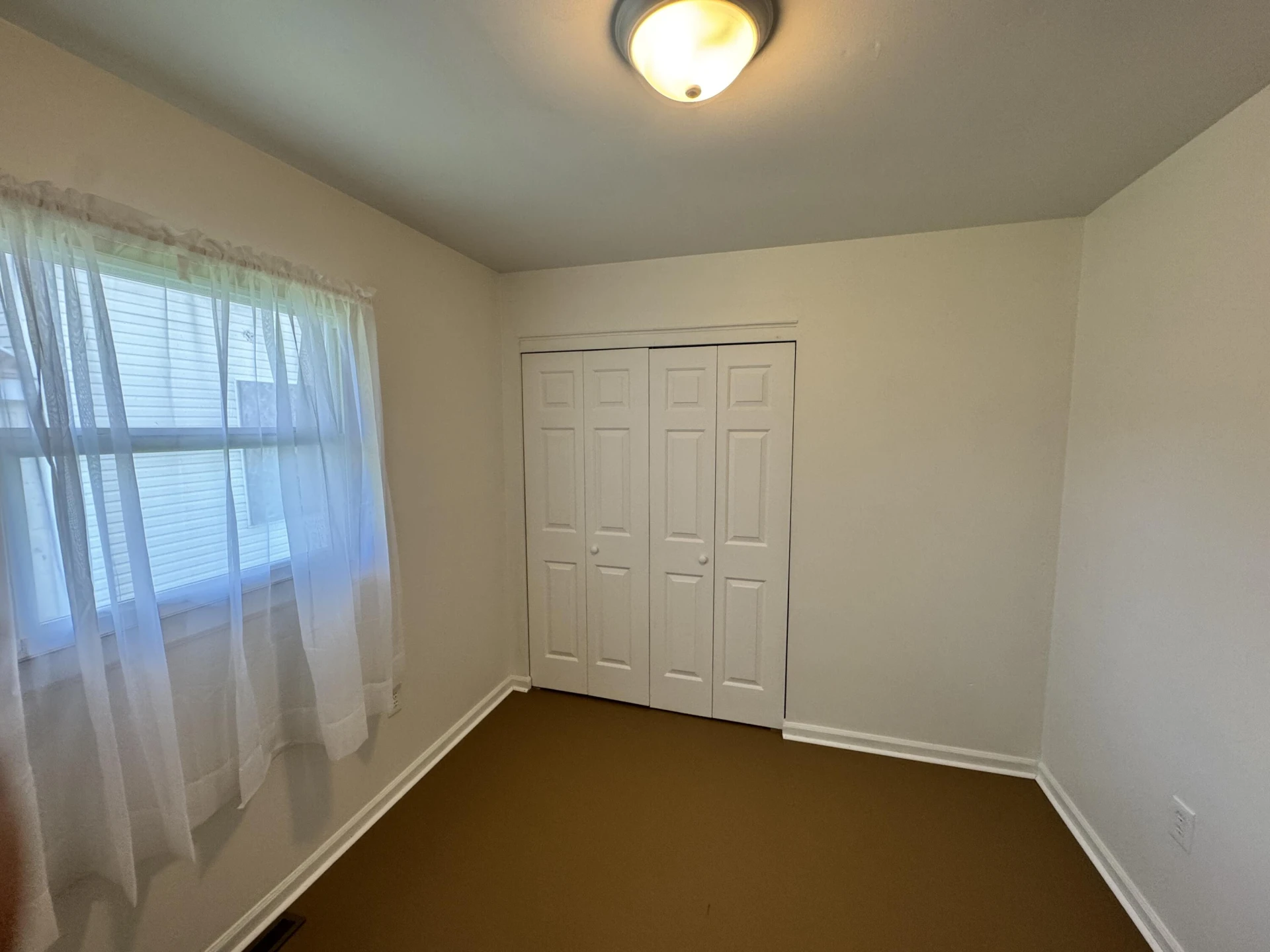 327 Lexington AVE - Photo 11