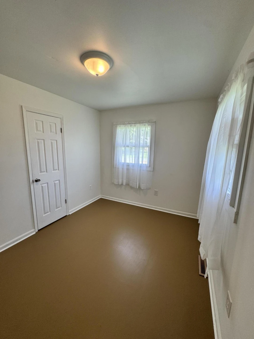 327 Lexington AVE - Photo 9