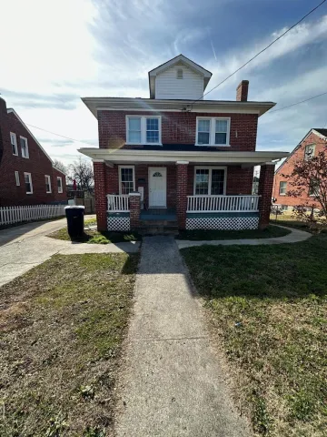 3132 Courtland RD