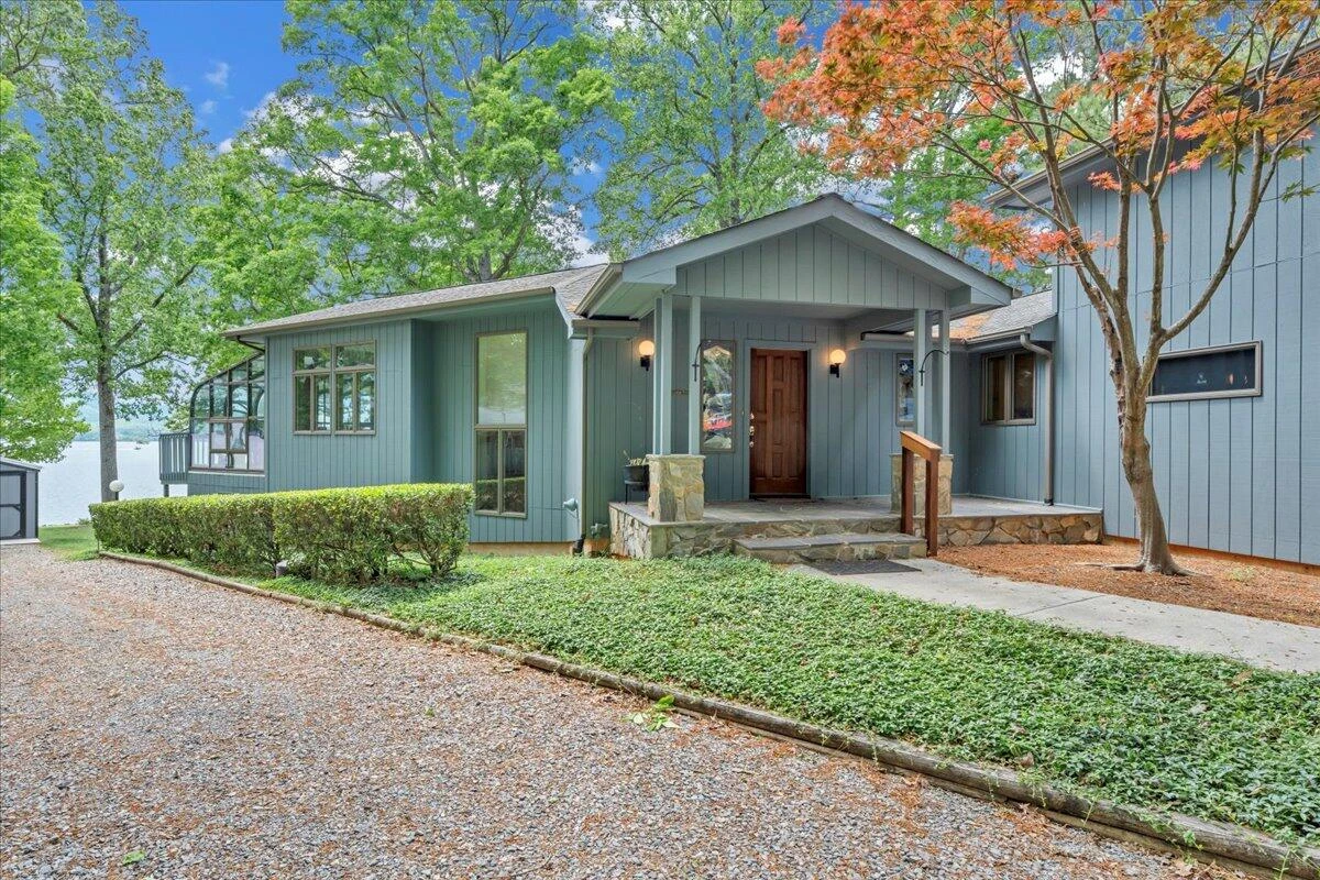 230 Lee DR - Photo 17