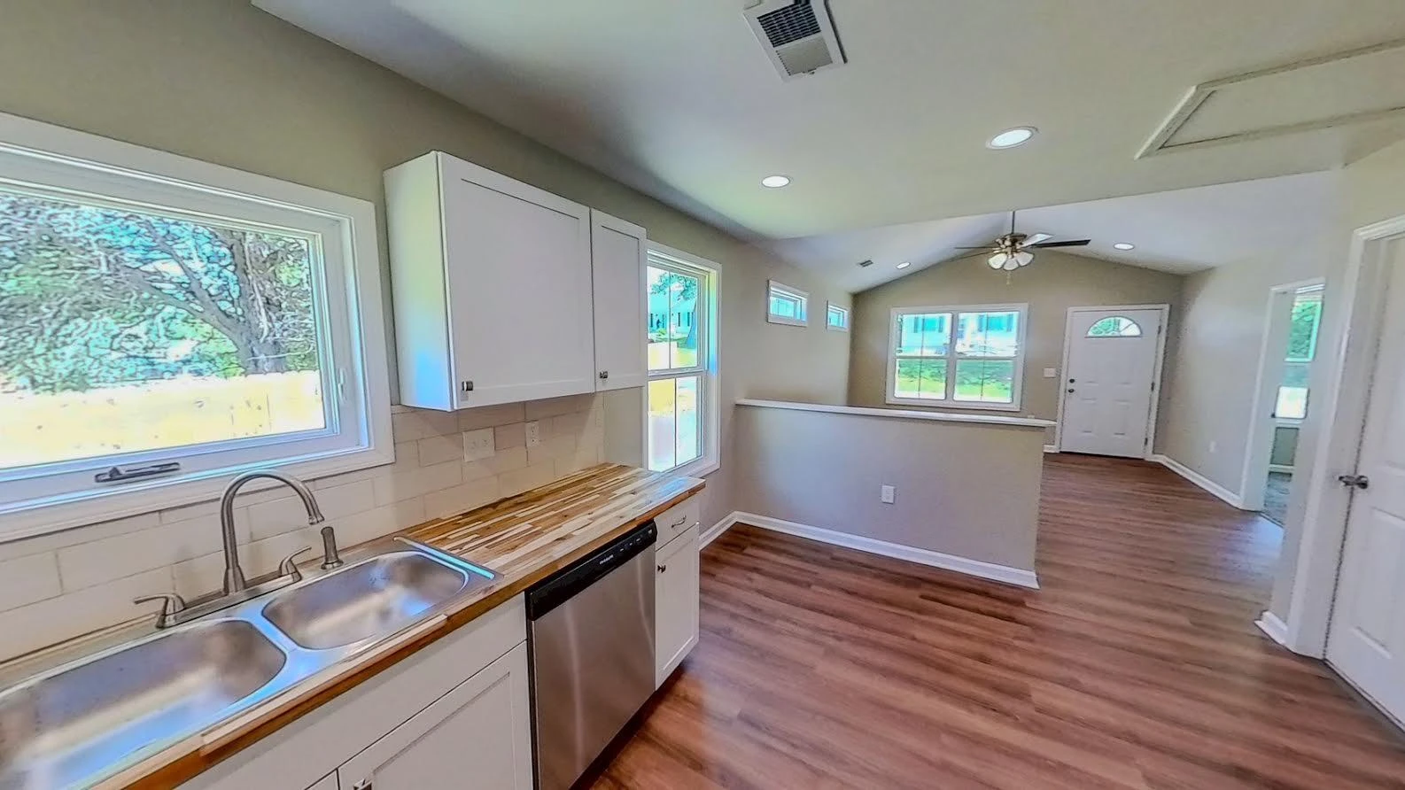 1424 Varnell AVE - Photo 6