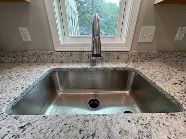 1424 Varnell AVE - Photo 10