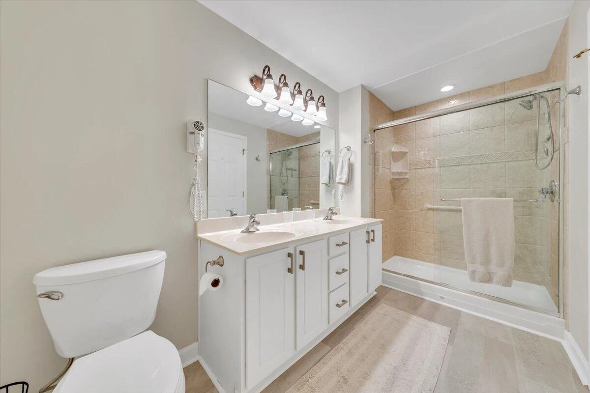 1103 Mariners WAY #7 - Photo 17